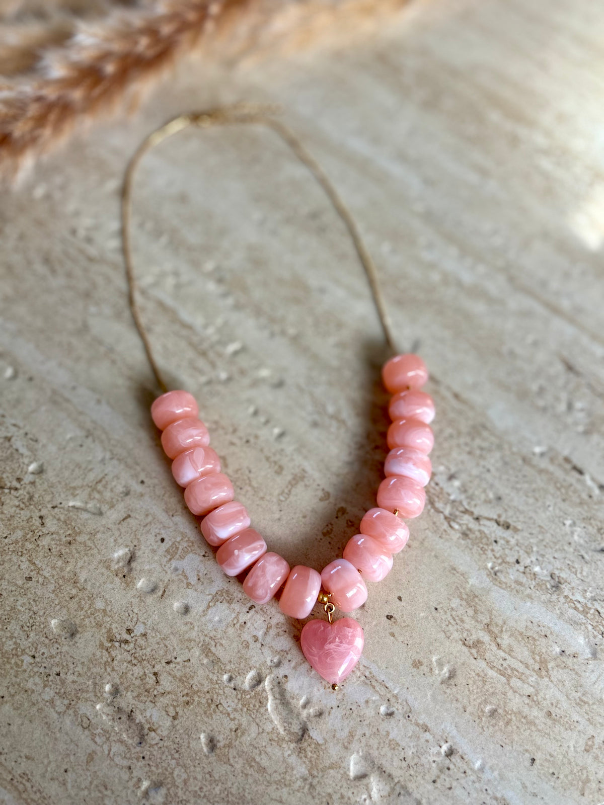 Collier EVA rose, coeur en résine, sur chaîne en acier inoxydable