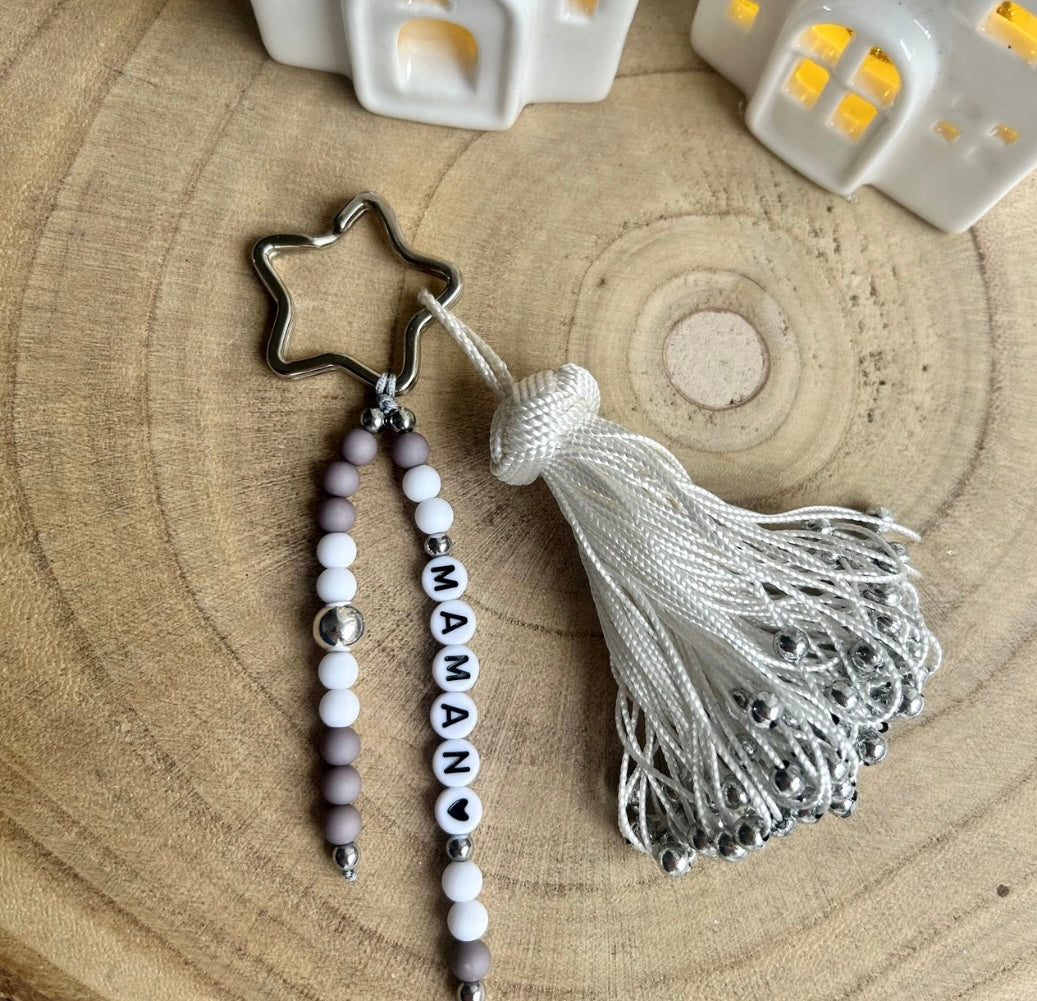 Porte clef pompon personnalisé