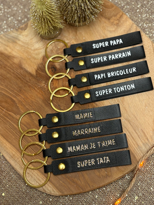 Porte clef personnalisé en simili cuir noir