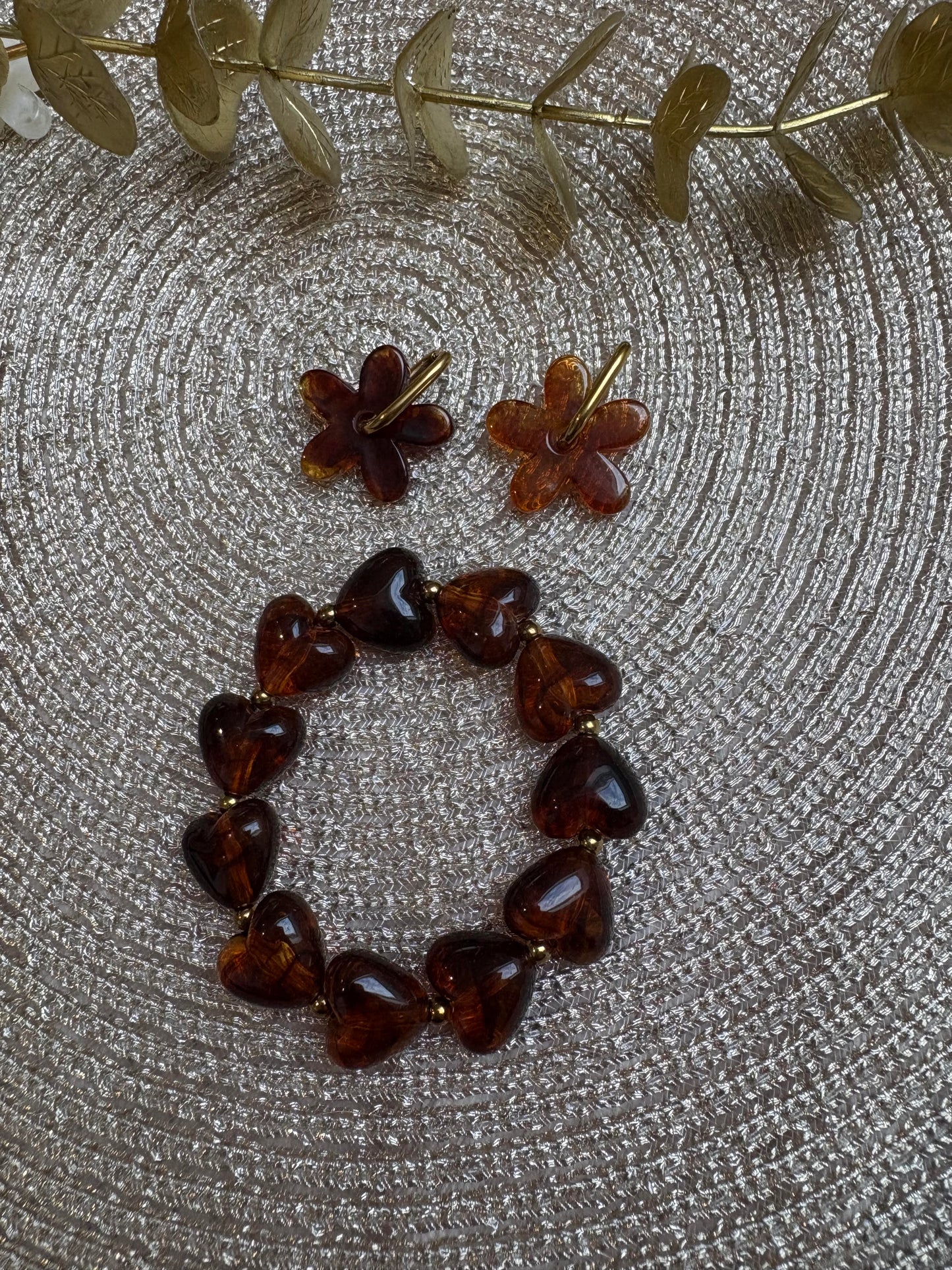 Bracelet perles en forme de coeurs - bijoux fait main femme - cadeau femme saint valentin